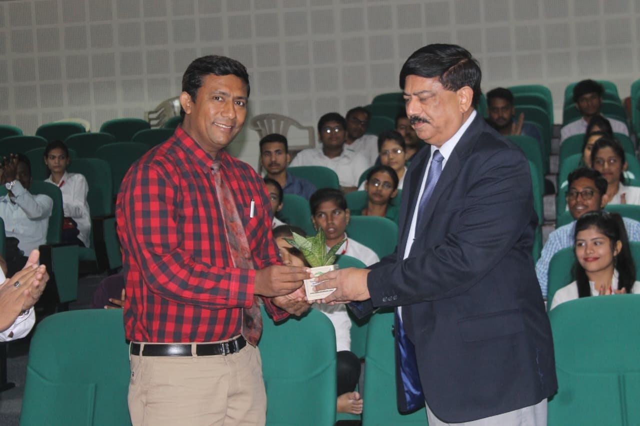 IIMR Case Analysis Workshop photo 6